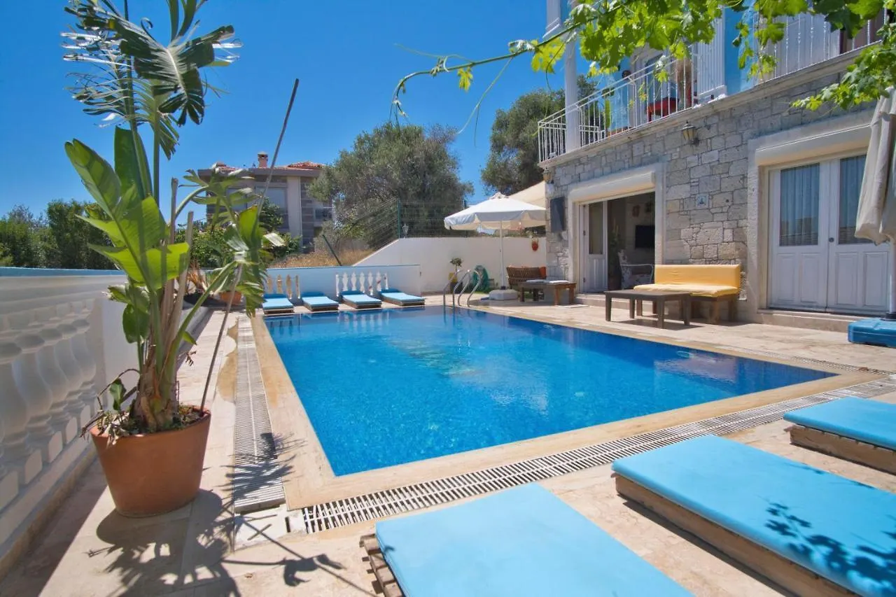 Ionic Alacati Çeşme 0*,  Turecko
